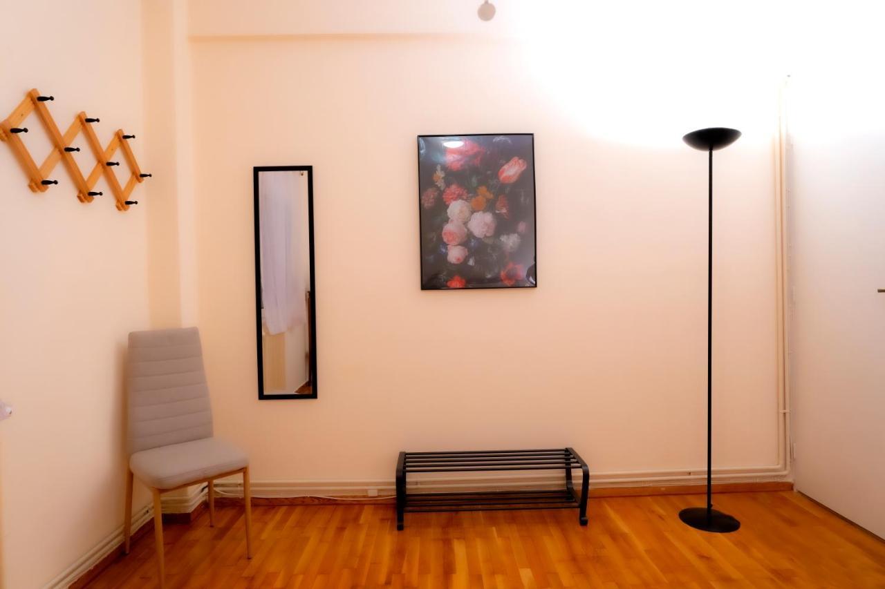 Myrtle, City Center Renovated Apartment أثينا المظهر الخارجي الصورة
