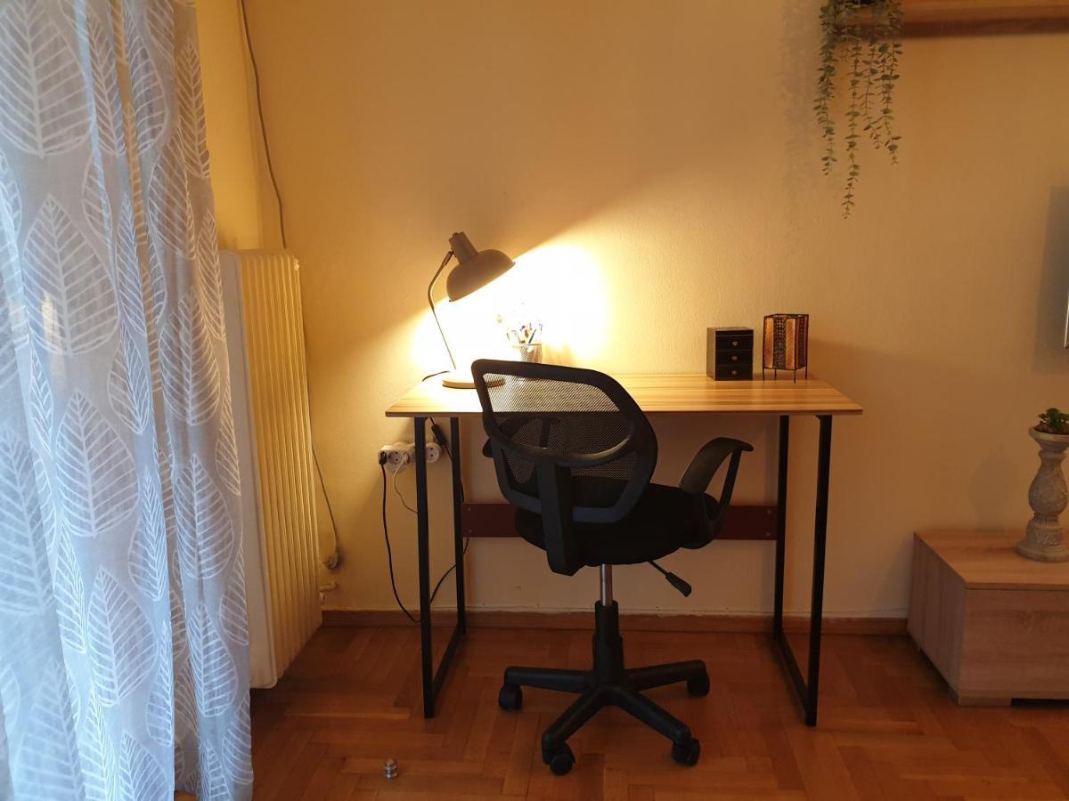 Myrtle, City Center Renovated Apartment أثينا المظهر الخارجي الصورة